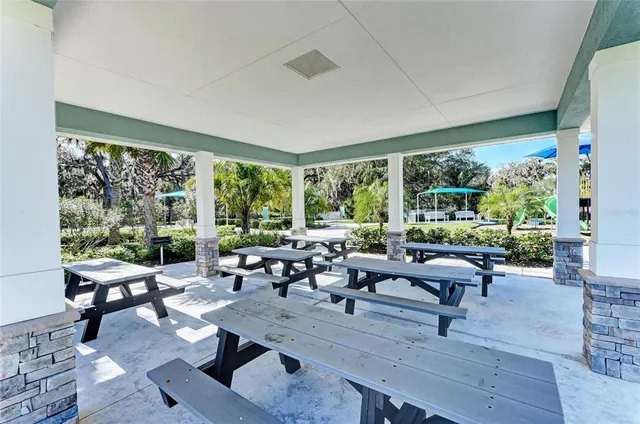 $635,000 | 10618 Old Creek Court, Parrish, FL 34219