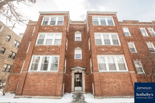 $385,000 | 1961 West Winona Street, Unit 1E, Chicago, IL 60640