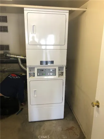 $1,795 | 943 North Louise Street, Unit 4, Glendale, CA 91207