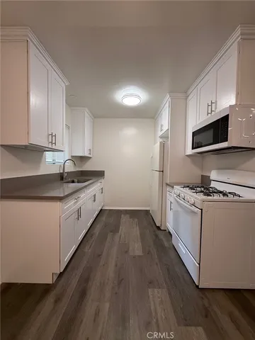 $1,795 | 943 North Louise Street, Unit 4, Glendale, CA 91207