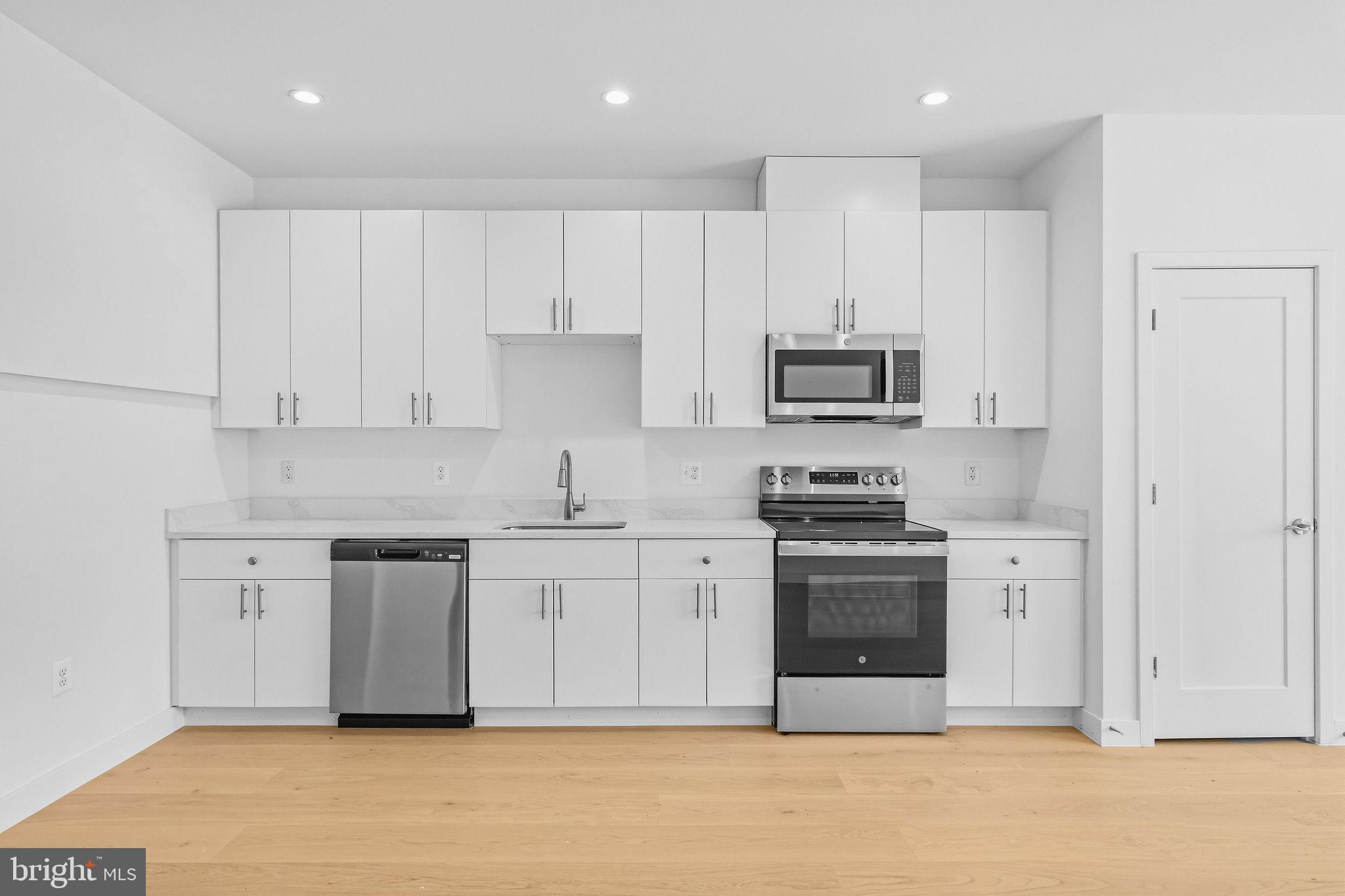 2534 Elvans Road Southeast Washington, DC 20020 - Photo 15 of 48