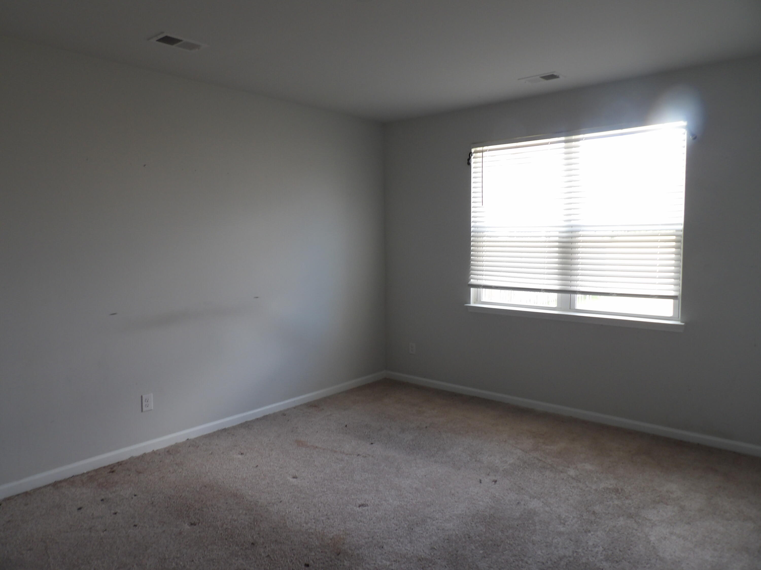 409 Cedarview Road Summerville, SC 29486 - Photo 6 of 16