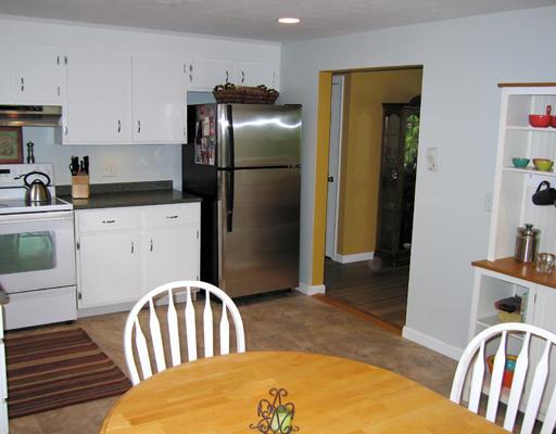113 Allen Road Billerica, MA 01821 - Photo 11 of 18
