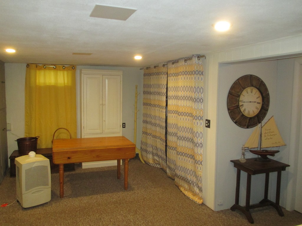 143 Bridle Road Billerica, MA 01821 - Photo 11 of 15 Gallery Image 11