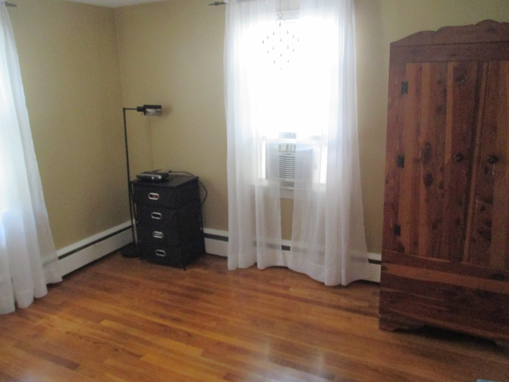 143 Bridle Road Billerica, MA 01821 - Photo 6 of 15 Gallery Image 6