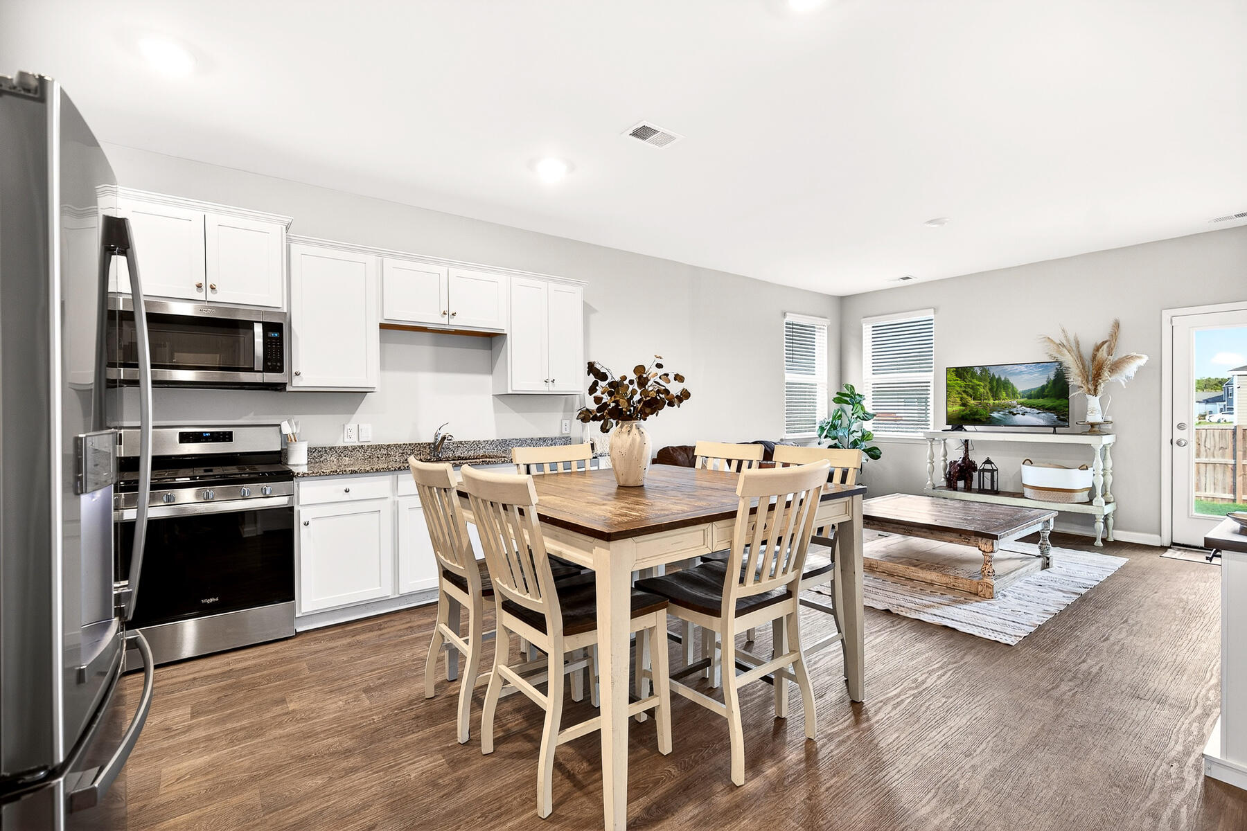 355 Feldspar Lane Ladson, SC 29456 - Photo 11 of 23 MT-24