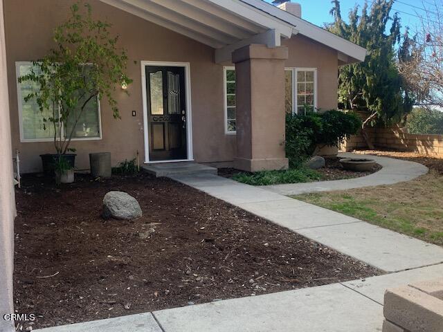 7438 Alpine Way Tujunga, CA 91042 - Photo 2 of 30 a view of a house with backyard and garden