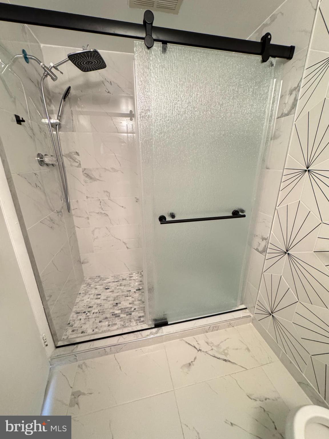3122 Brinkley Road, Unit 4201 Temple Hills, MD 20748 - Photo 14 of 17