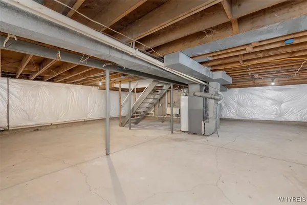 $499,000 | 60 Byeberry Court, East Aurora, NY 14052