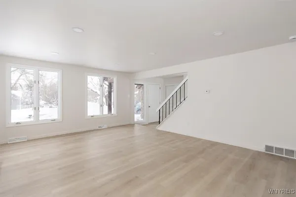 $499,000 | 60 Byeberry Court, East Aurora, NY 14052