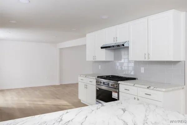 $499,000 | 60 Byeberry Court, East Aurora, NY 14052