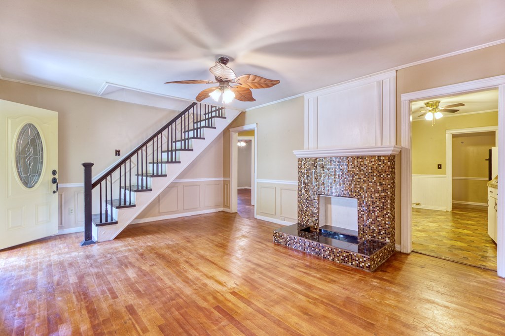 5019 Warm Springs Road Columbus, GA 31909 - Photo 8 of 40 Additional Living Room