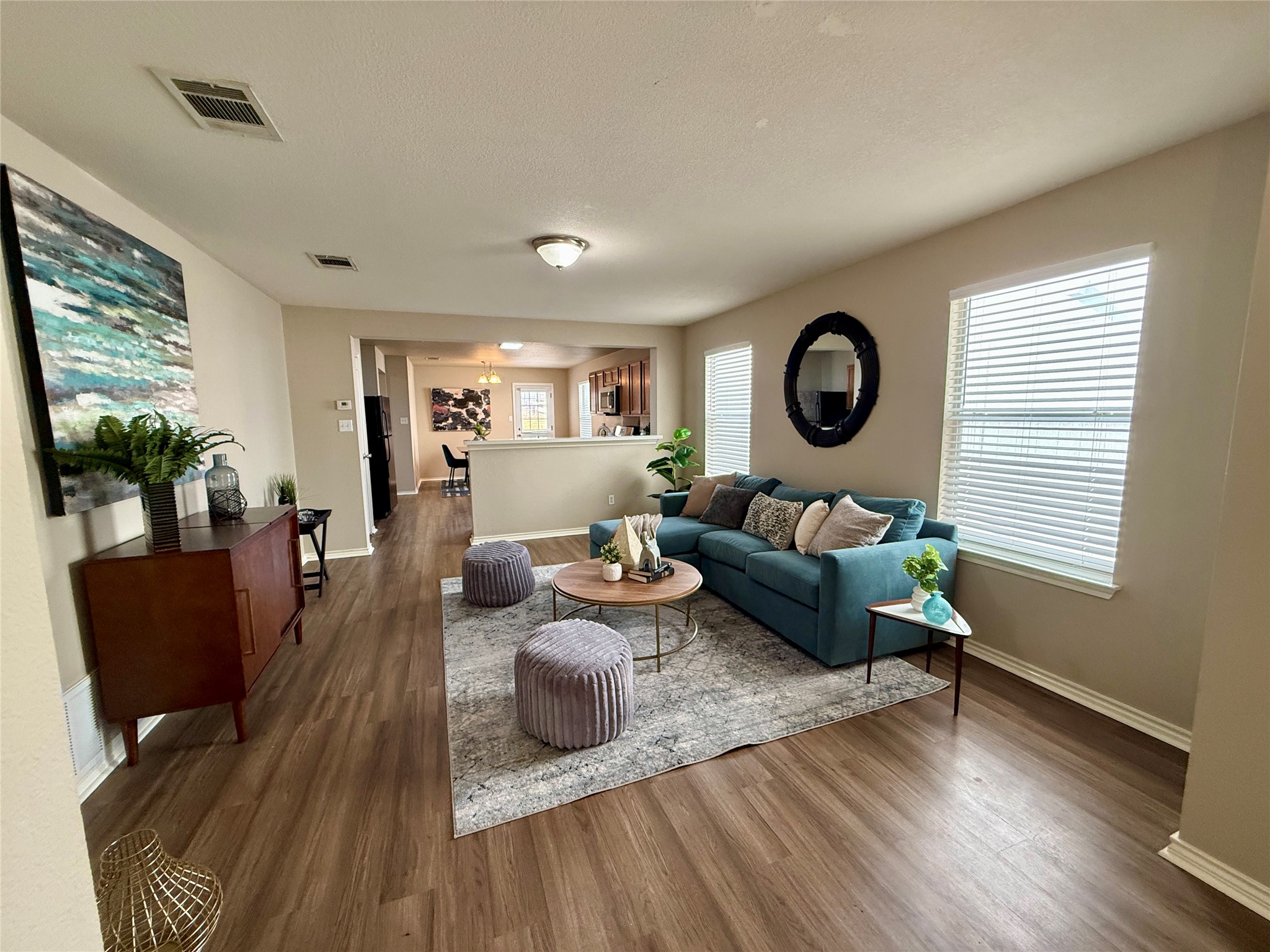 228 Black Forest Road Buda, TX 78610 - Photo 2 of 24 Bright and spacious living area