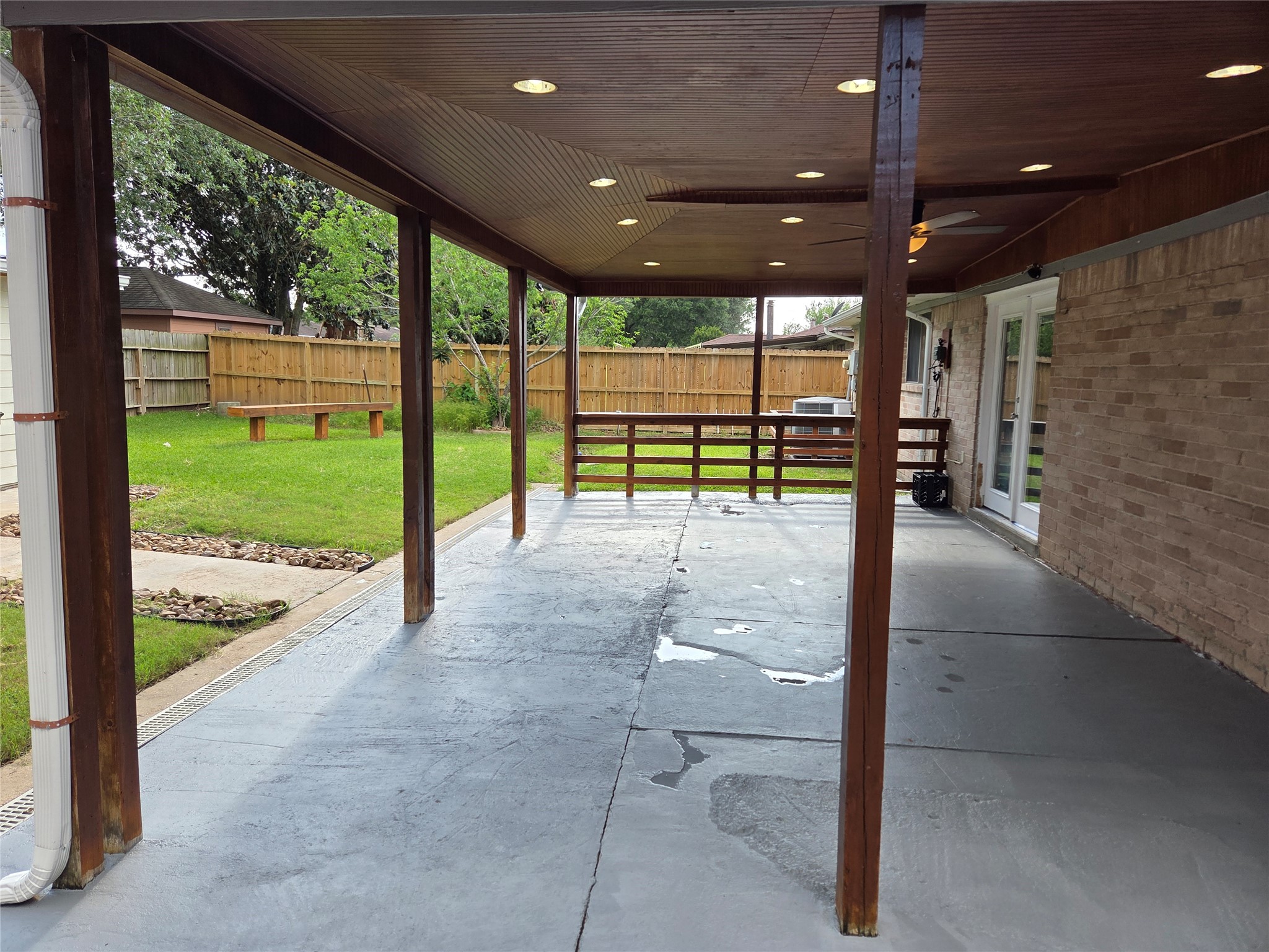 15415 Beechnut Street Houston, TX 77083 - Photo 25 of 28 a view of a garden