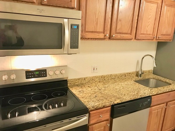 146 Swanson Road, Unit 407 Boxborough, MA 01719 - Photo 4 of 15