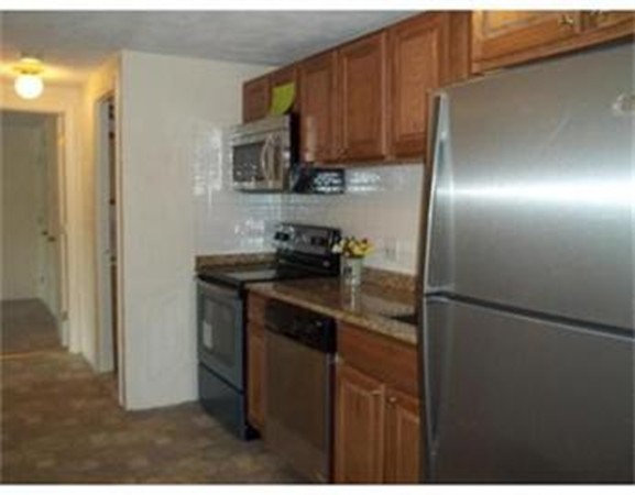 146 Swanson Road, Unit 407 Boxborough, MA 01719 - Photo 5 of 15