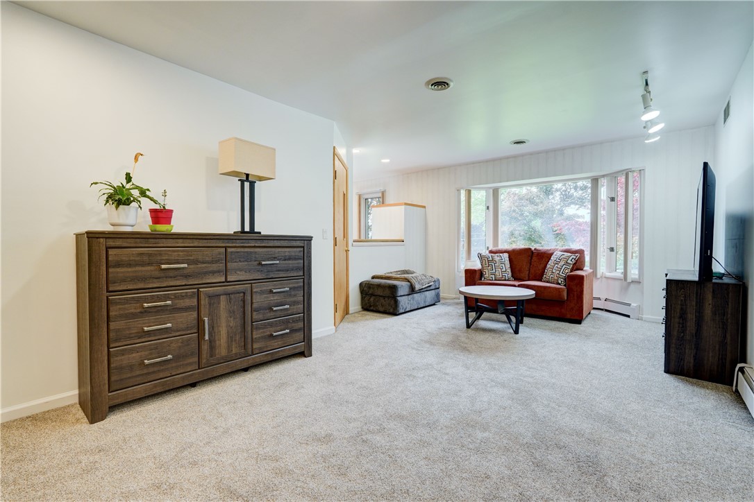 157 West Jefferson Road Pittsford, NY 14534 - Photo 21 of 41