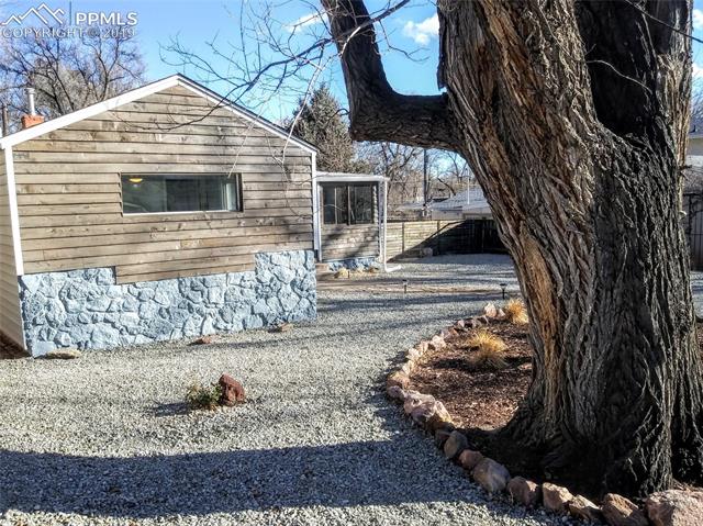 727 Prairie Road Colorado Springs, CO 80909 - Photo 2 of 23 Gallery Image 2