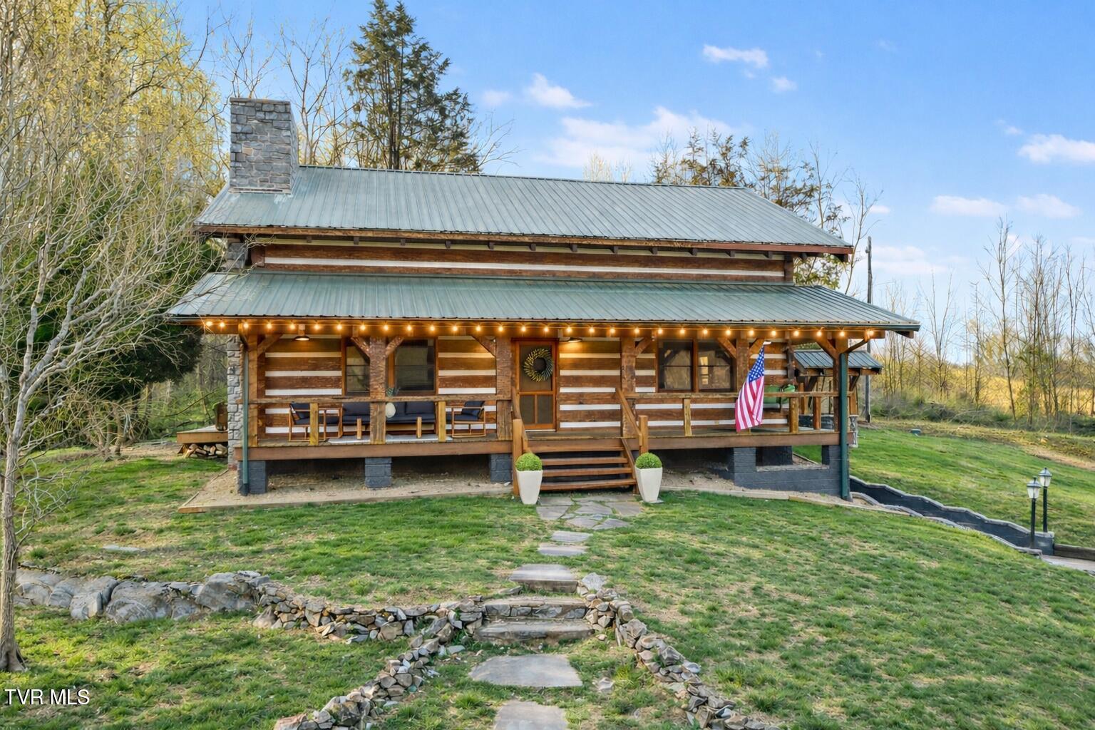 4145 Baileyton Road Greeneville, TN 37745 - Photo 2 of 69 47FF0771-0CF2-4831-BCA0-C4A38E1041ED