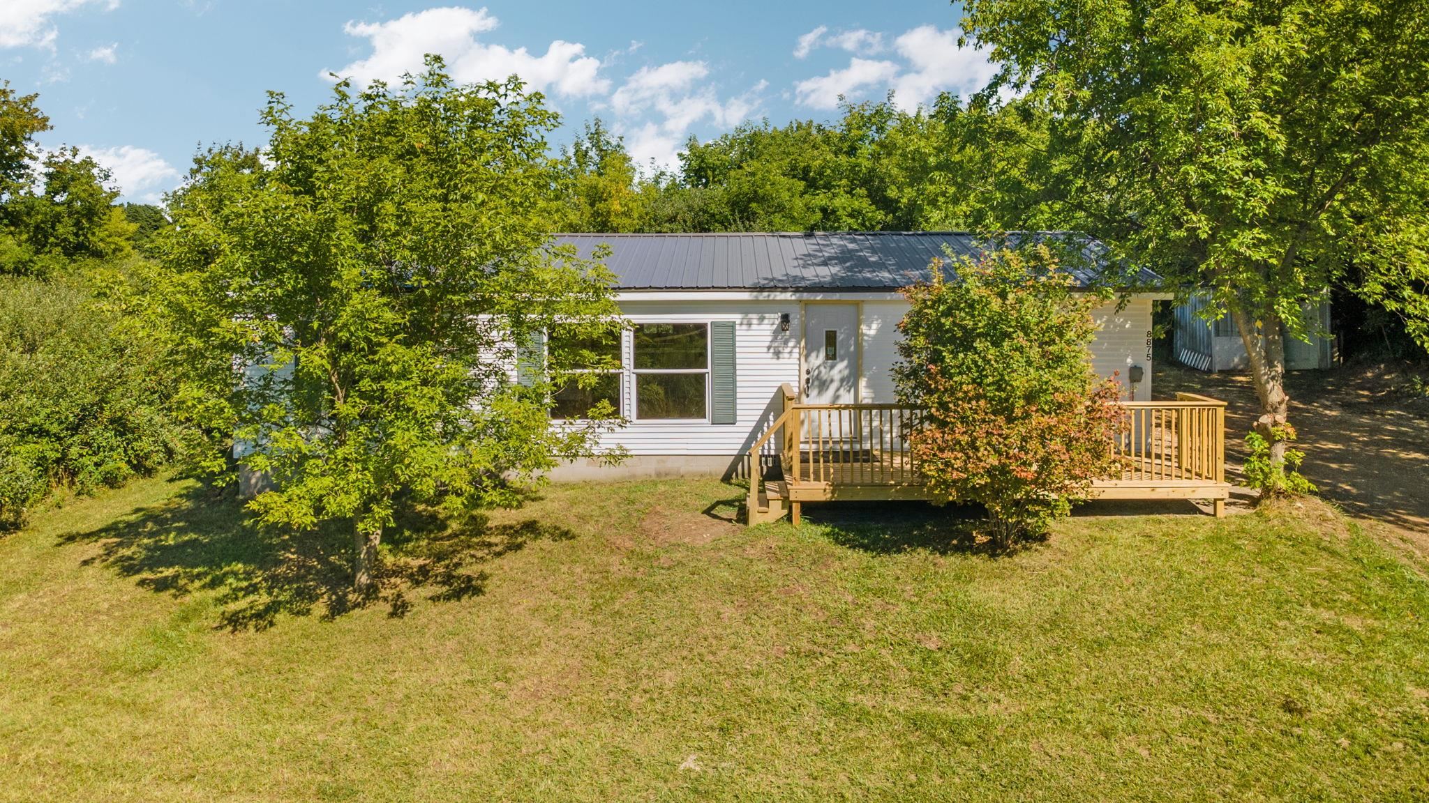8875 South Rahe Road Kingsley, MI 49649 - Photo 3 of 37