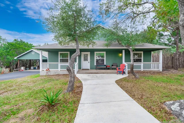 $415,000 | 1737 Scenic View Drive, Canyon Lake, TX 78133