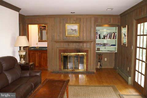 1285 Rokeby Road Upperville, VA 20184 - Photo 17 of 30 Family Room