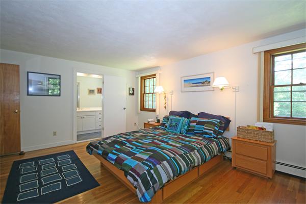 16 Arrowhead Road Weston, MA 02493 - Photo 6 of 10