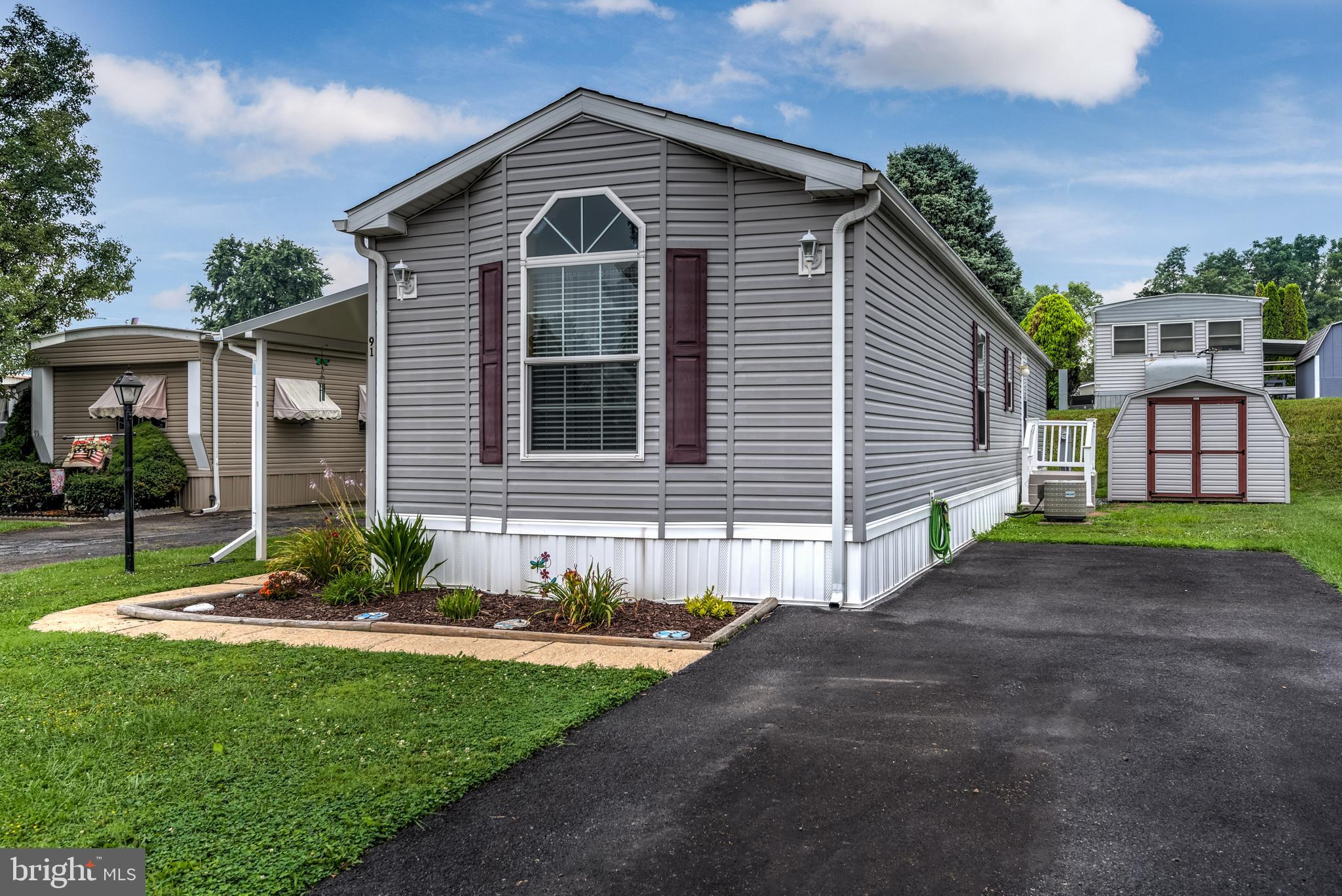 91 Ridgewood Manor Manheim, PA 17545 - Photo 1 of 21