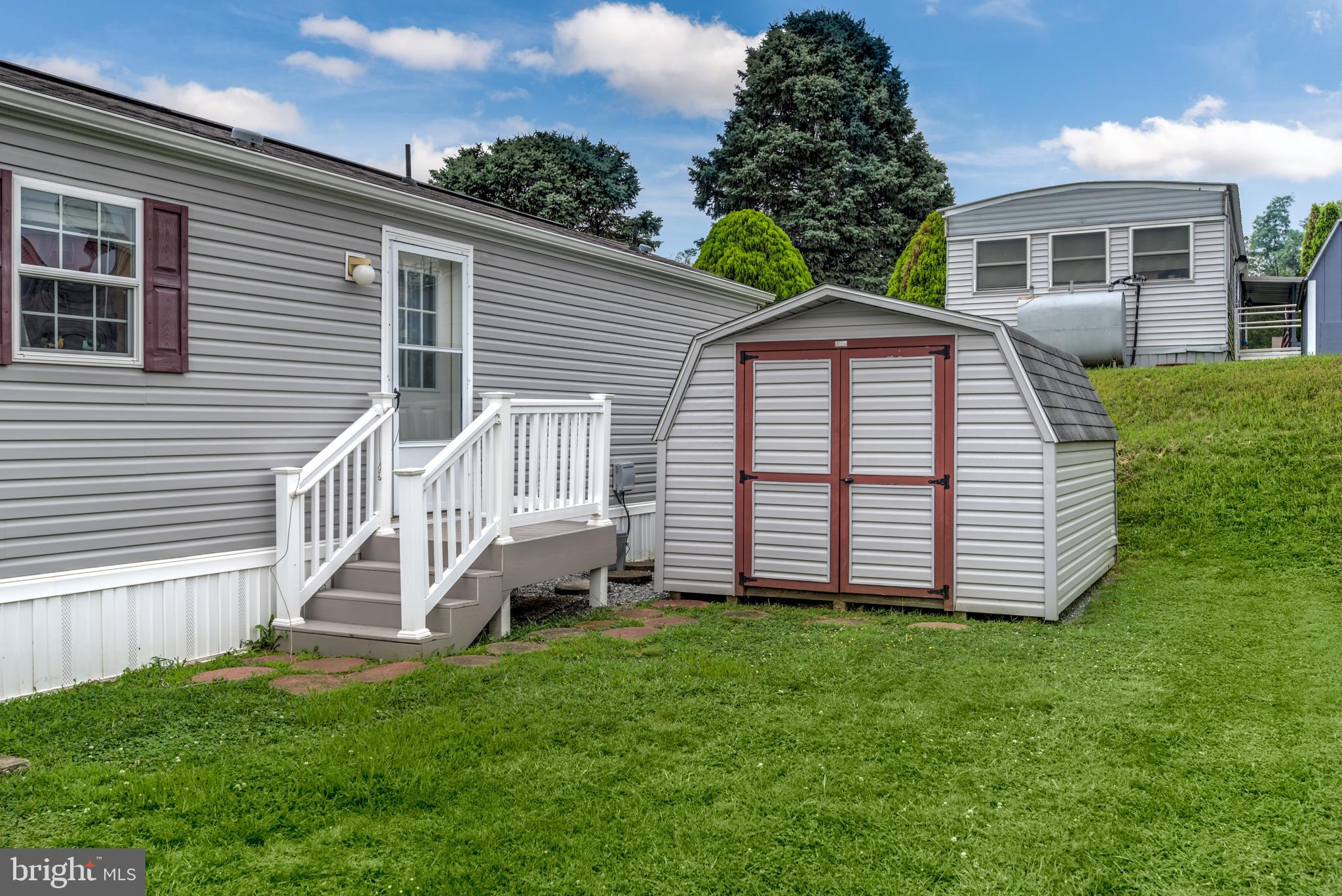 91 Ridgewood Manor Manheim, PA 17545 - Photo 5 of 21