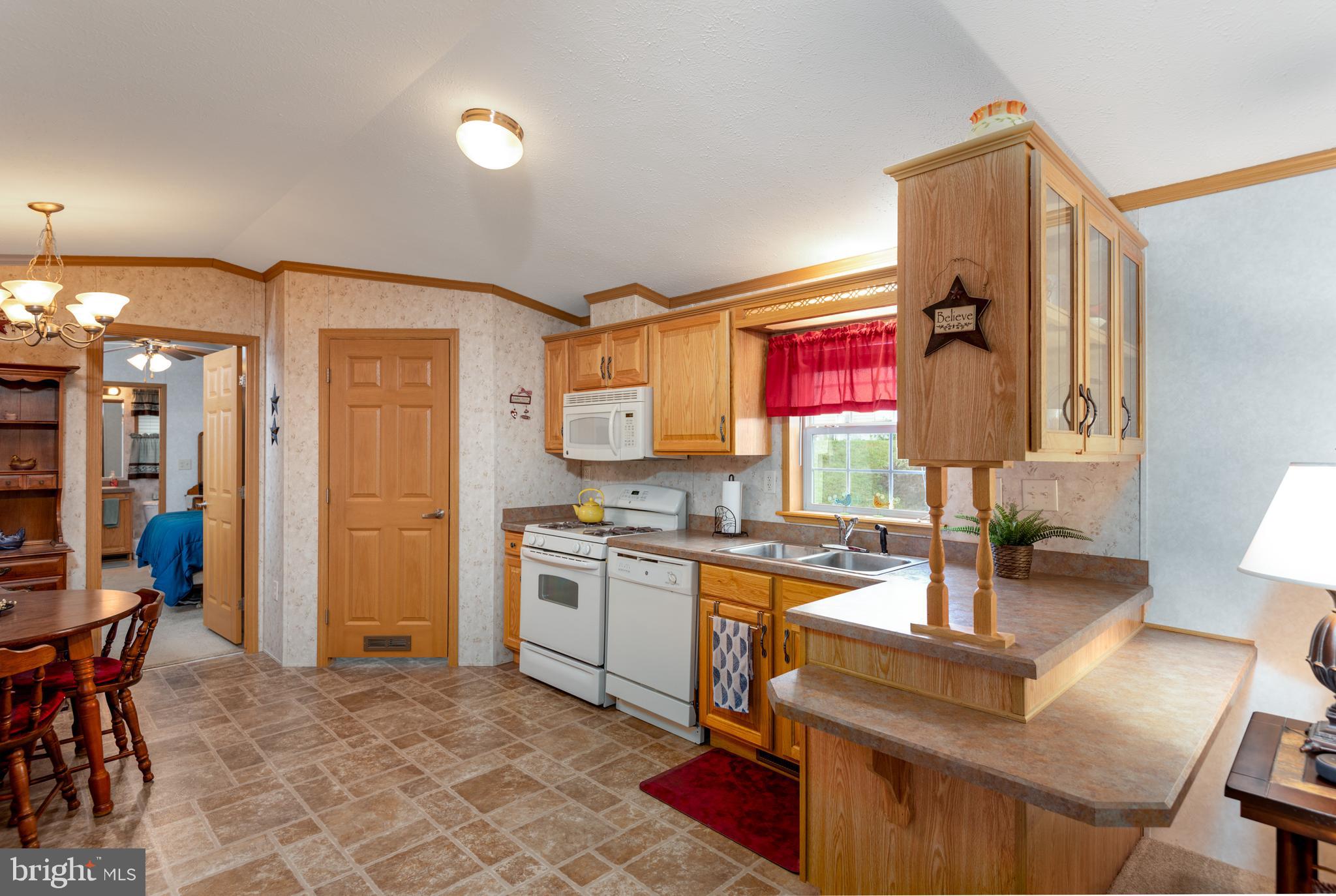 91 Ridgewood Manor Manheim, PA 17545 - Photo 9 of 21