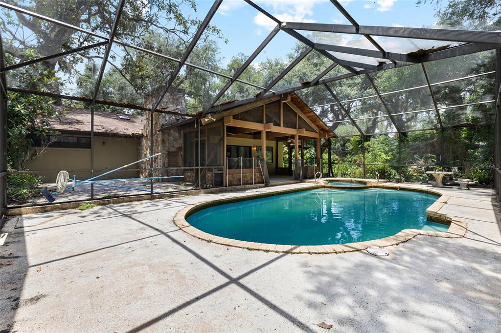 181 North Smokey Mountain Road Seffner, FL 33584 - Photo 56 of 61