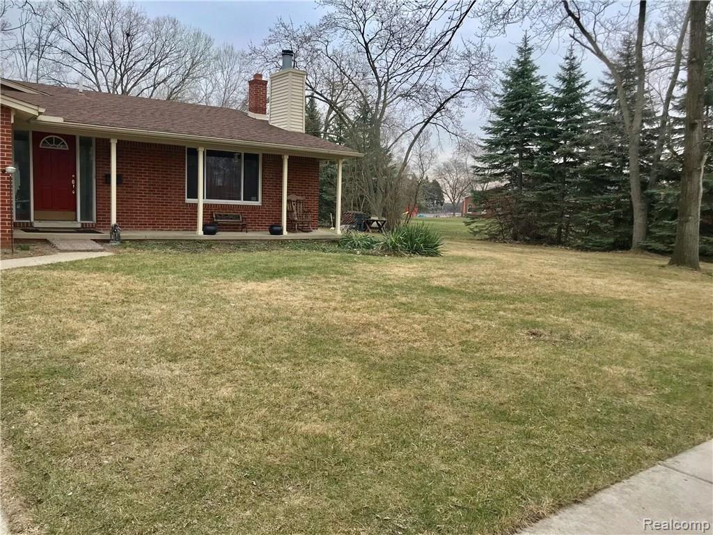 14000 Henry Ruff Road Livonia, MI 48154 - Photo 3 of 34