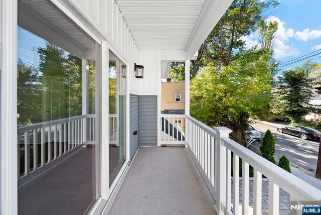 $625,000 | 410 Morris Place, Roselle, NJ 07203