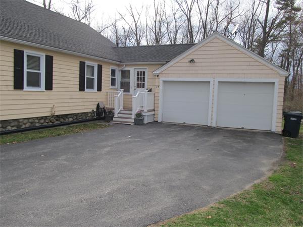 37 Homestead Road Holden, MA 01520 - Photo 2 of 18 Gallery Image 2