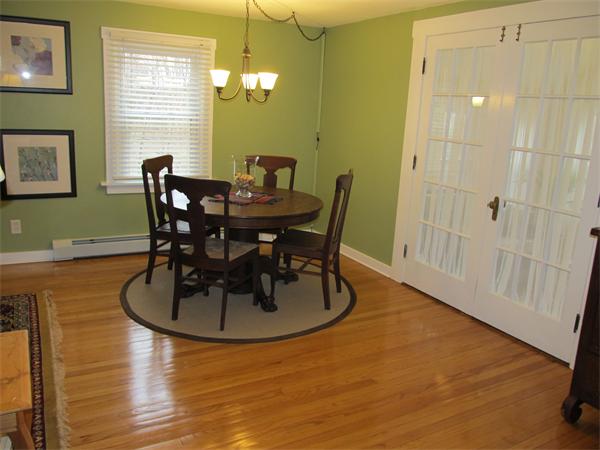 37 Homestead Road Holden, MA 01520 - Photo 4 of 18 Gallery Image 4