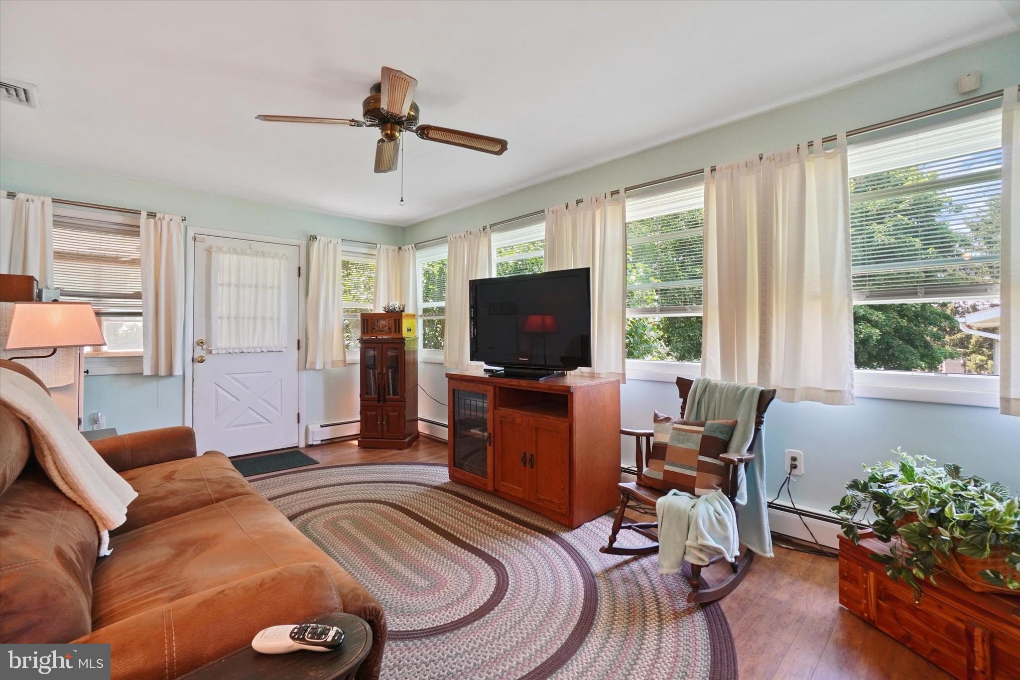 3550 Holly Road Dover, PA 17315 - Photo 22 of 36 Sitting Room