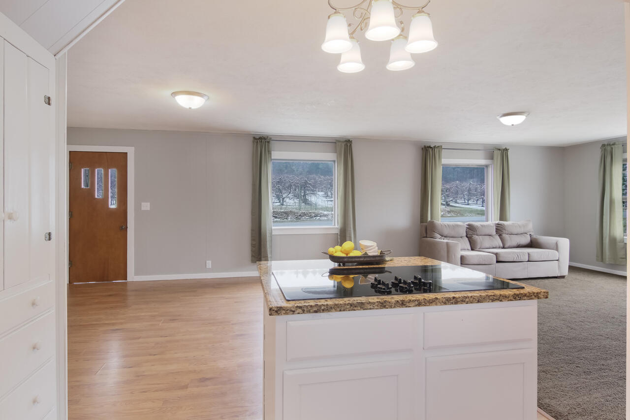940 South Eldridge Road Benzonia, MI 49616 - Photo 22 of 55 22-Scene-22