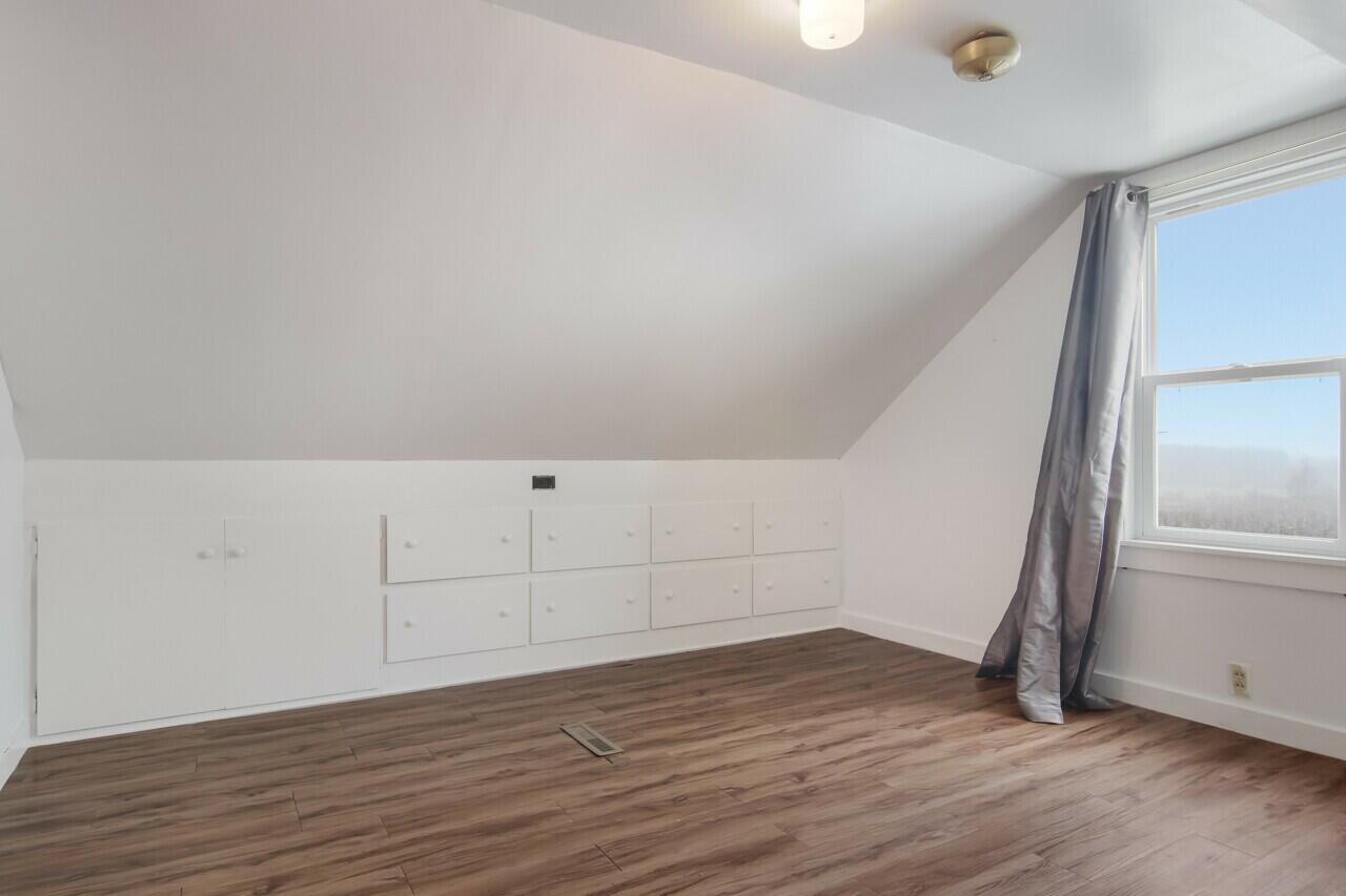 940 South Eldridge Road Benzonia, MI 49616 - Photo 41 of 55 41-Scene-41