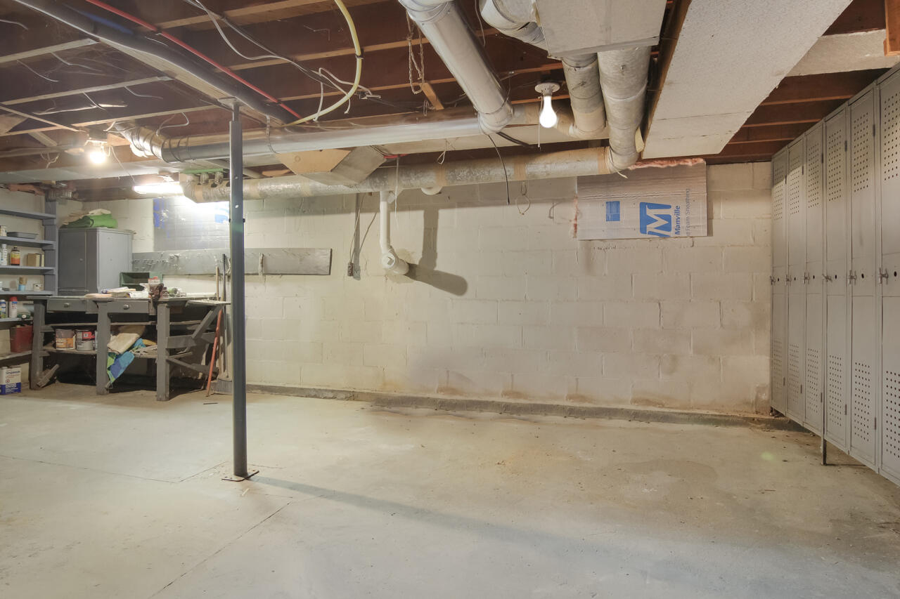 940 South Eldridge Road Benzonia, MI 49616 - Photo 48 of 55 48-Scene-48