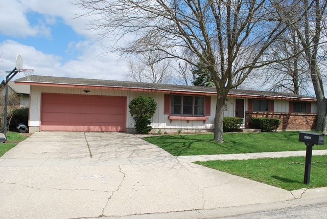 1233 Springdale Drive Rochelle, IL 61068 - Photo 1 of 10