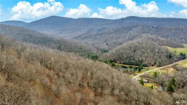 $115,900 | Three Top Road, Todd, NC 28684