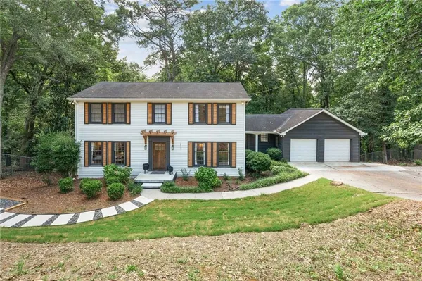$684,900 | 217 Skyland Drive, Roswell, GA 30075