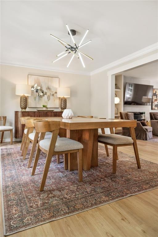 217 Skyland Drive Roswell, GA 30075 - Photo 8 of 30