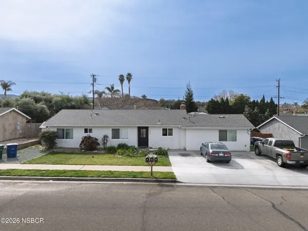 $1,225,000 | 1172 East Rice Ranch Road, Unit 101 102, Santa Maria, CA 93455