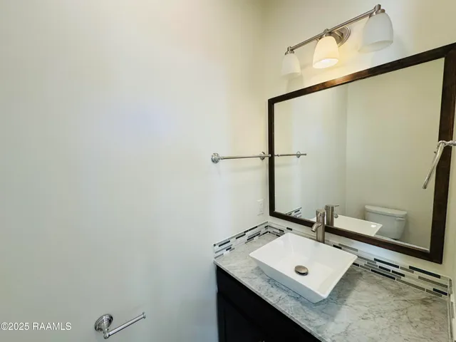 $1,395 | 113 Bayou Street, Unit 115, Lafayette, LA 70503