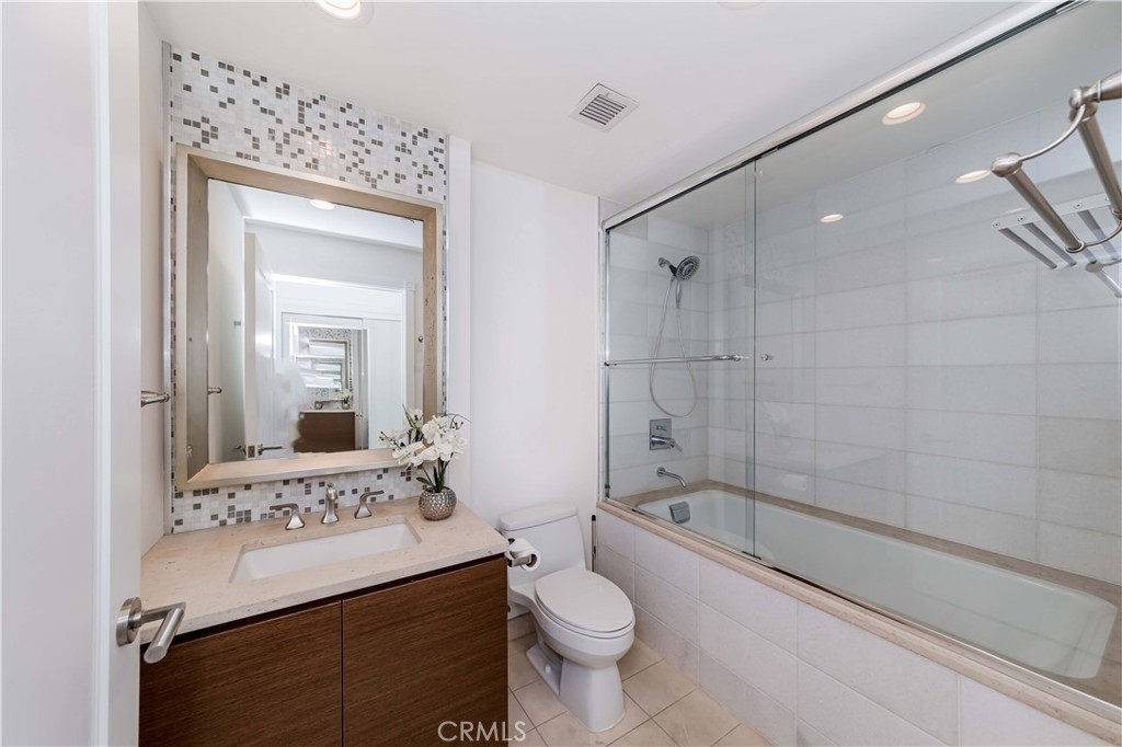 900 West Olympic Boulevard, Unit 31J Los Angeles, CA 90015 - Photo 19 of 25