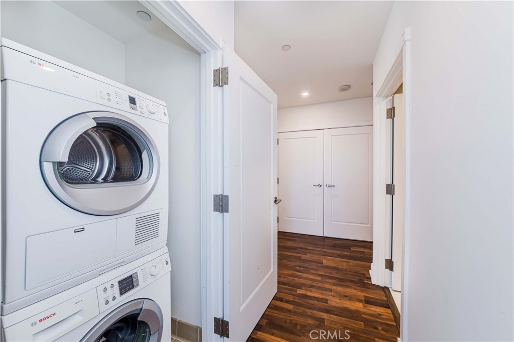 900 West Olympic Boulevard, Unit 31J Los Angeles, CA 90015 - Photo 21 of 25