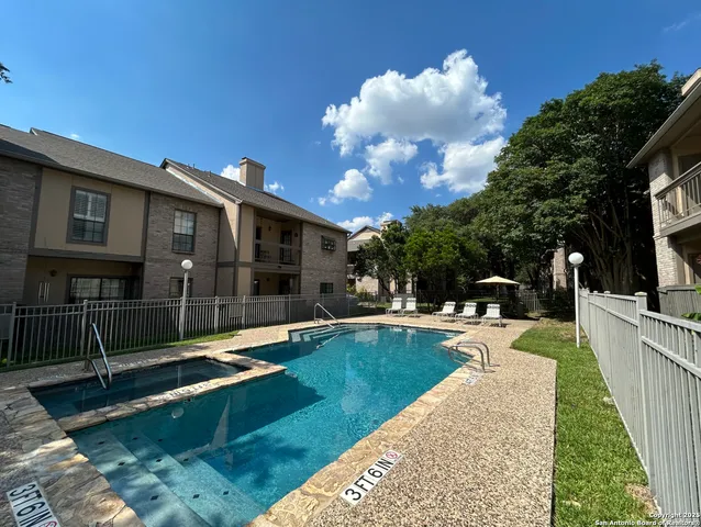 $1,250 | 11839 Parliament, Unit 2122, San Antonio, TX 78216