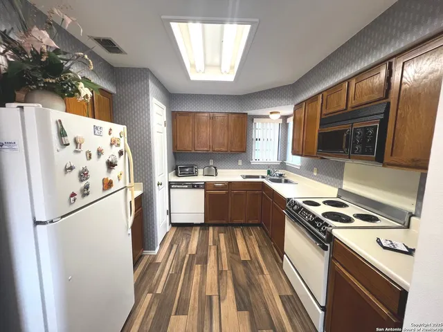 $1,250 | 11839 Parliament, Unit 2122, San Antonio, TX 78216