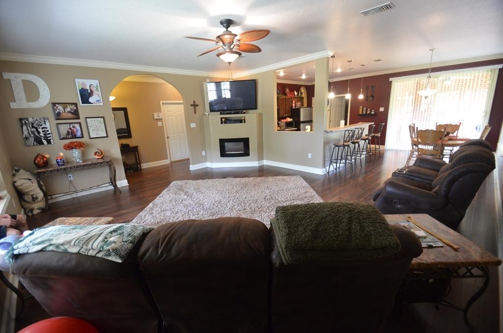 4008 Randi Road Crestview, FL 32539 - Photo 8 of 29 DSC_3960